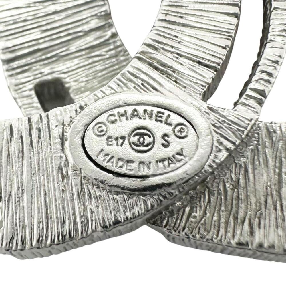 CHANEL Silver Logo Brooch - Picture 5 of 6
